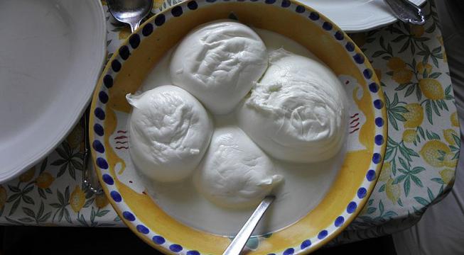 Mozzarella di Bufala Campana DOP